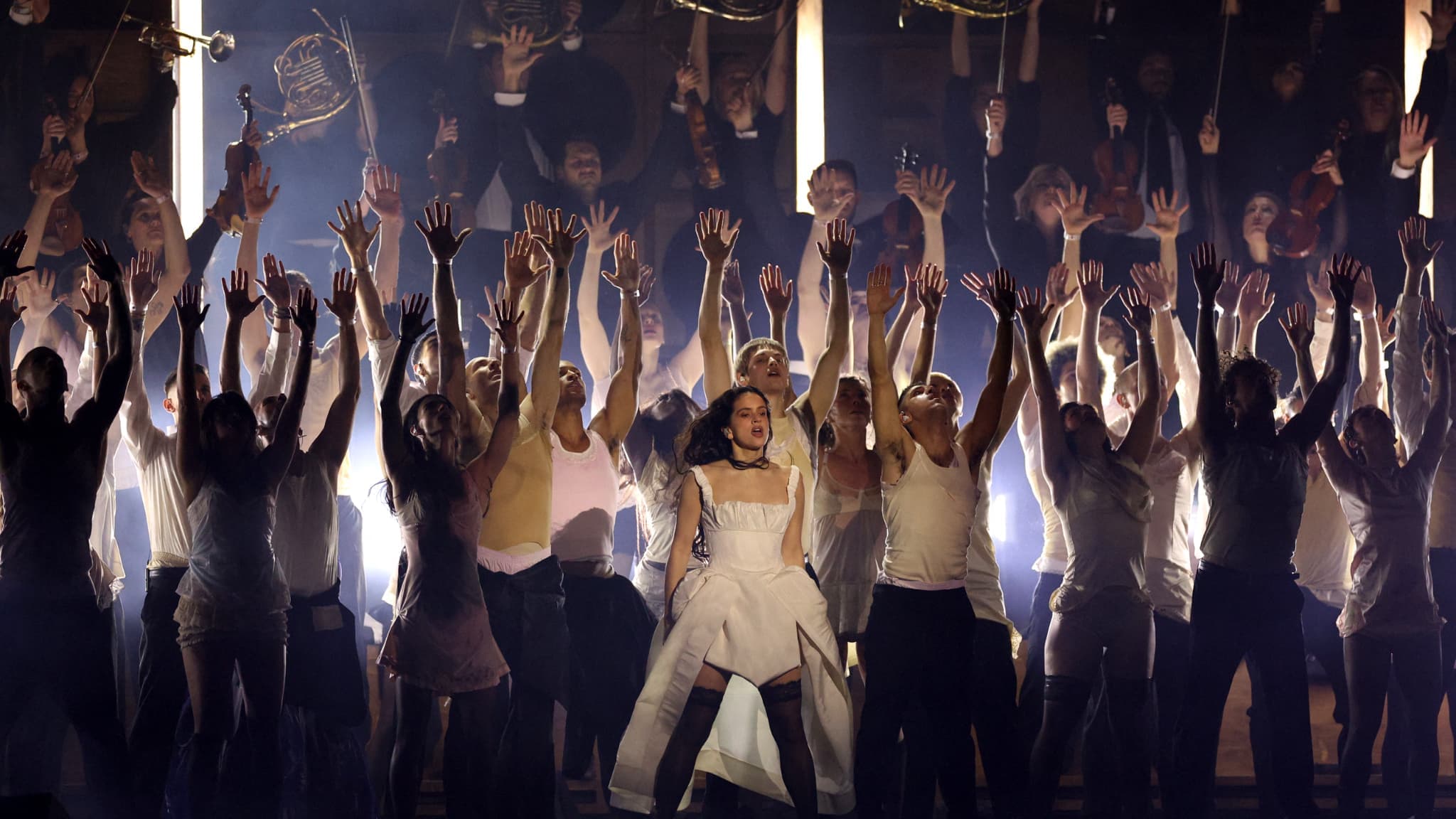 Rosalia inaugure sa tournée mondiale à Lyon : enjeux culturels