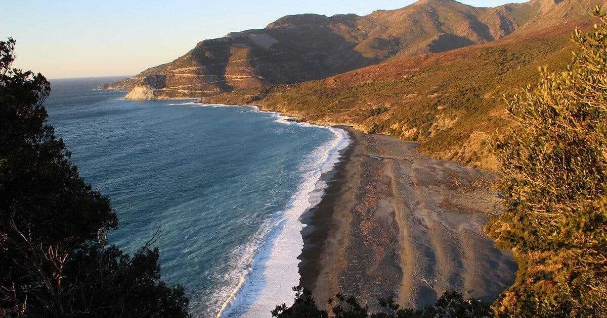 Tourisme corse : les réservations marquent le pas