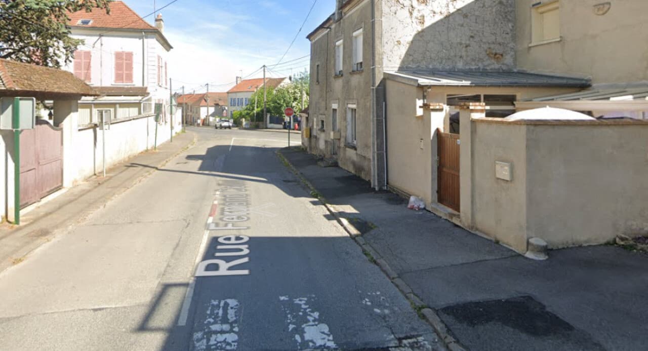 Condamnation exemplaire pour violences contre un policier