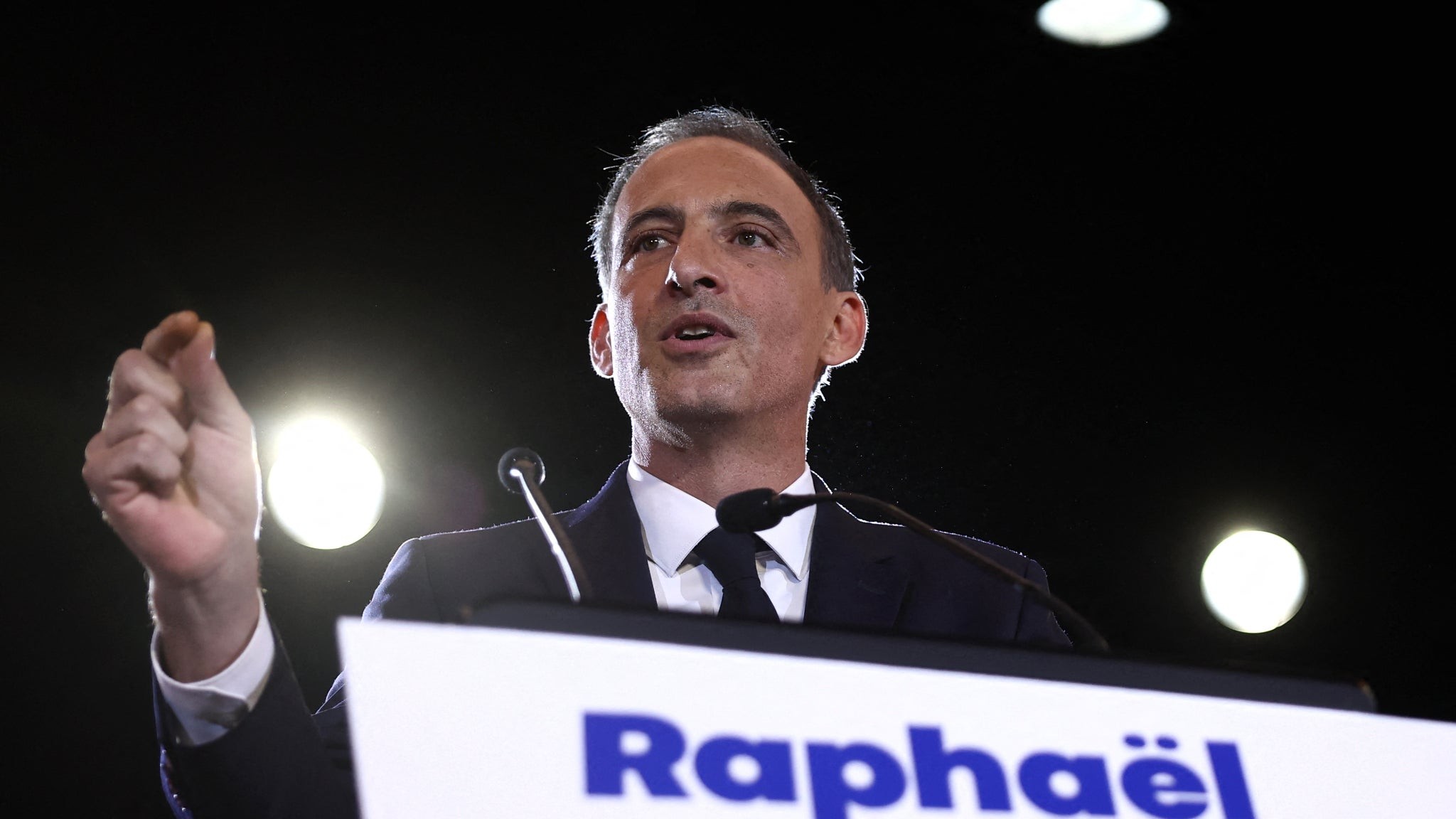 Primaire de la gauche : Raphaël Glucksmann, un candidat socialiste sans le PS