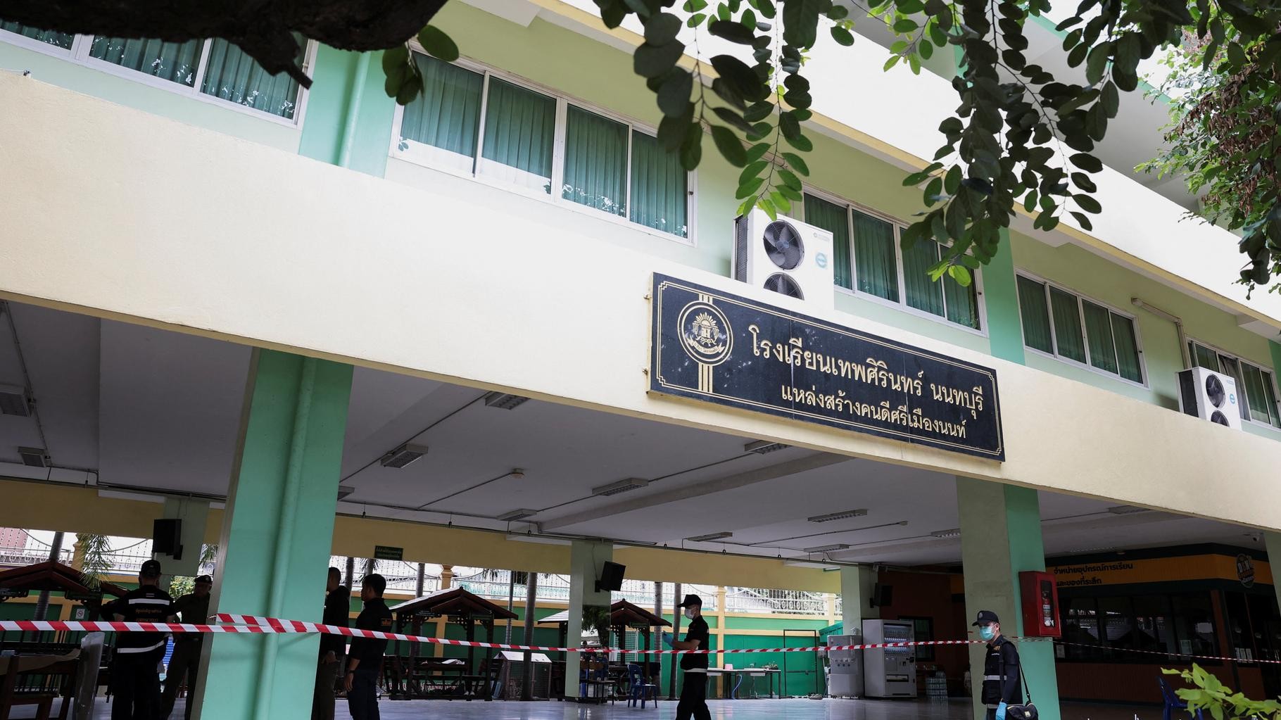 Fusillade dans un lycée thaïlandais : un adolescent de 14 ans tue plusieurs personnes, le gouvernement réaffirme sa politique de contrôle des armes
