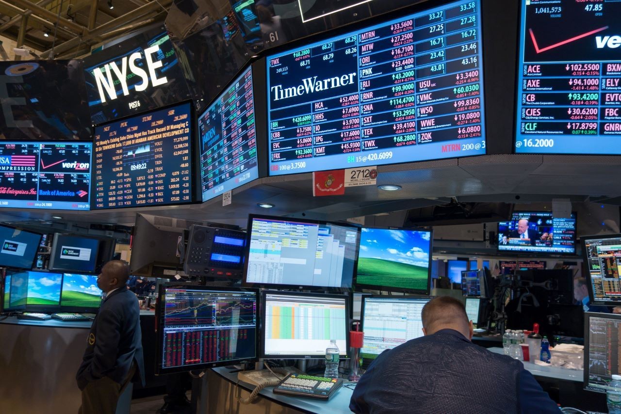 Wall Street : l'IA et les tensions commerciales animent les marchés